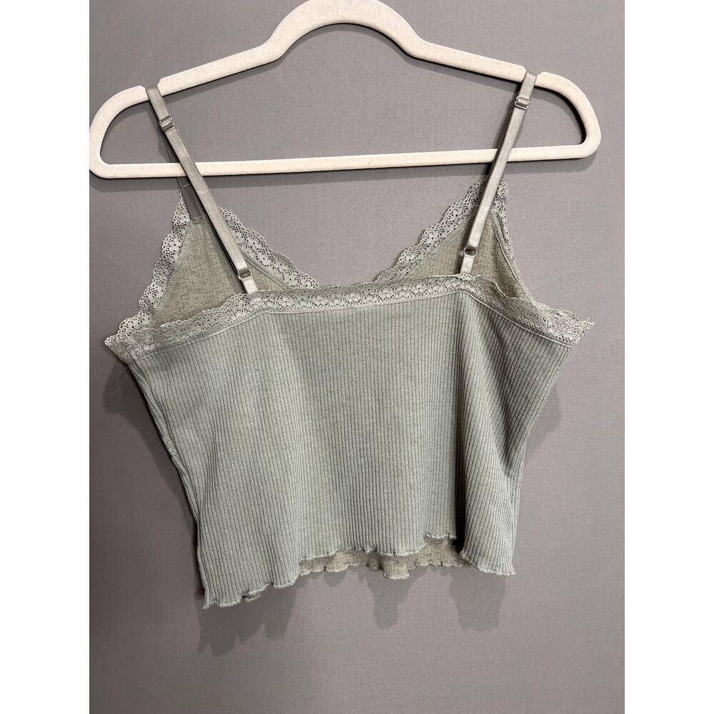 H&M Divided Womens Green Tank Top Size M Lace Crop Casual Minimalist Cami - Picture 2 of 7